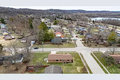 5720 Lake Circle Drive, Fairfield, OH 45014 - Photo 32