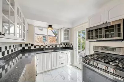 3264 Ashwood Drive, Cincinnati, OH 45213 - Photo 16