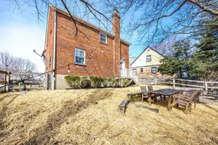 3264 Ashwood Dr, Cincinnati, OH 45213 - Photo 38