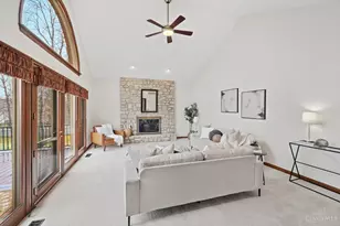 7512 Fawnmeadow Ln, Sharonville, OH 45241 - Photo 10