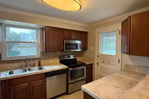 5549 Surrey Ave, Green Township, OH 45248 - Photo 8