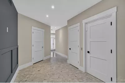 5751 Sanctuary Place, Cincinnati, OH 45230 - Photo 12