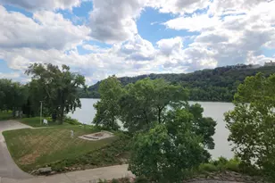 5751 Sanctuary Pl, Cincinnati, OH 45230 - Photo 68