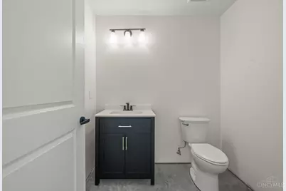 4477 Thirty Fourth Avenue #4, Cincinnati, OH 45209 - Photo 4