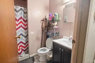 298 Kinsman Ct, Delhi Township, OH 45238 - Photo 8