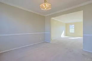 3670 Centurion Dr, Cincinnati, OH 45211 - Photo 8