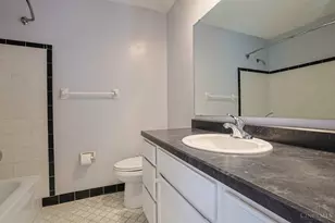 3670 Centurion Dr, Cincinnati, OH 45211 - Photo 36