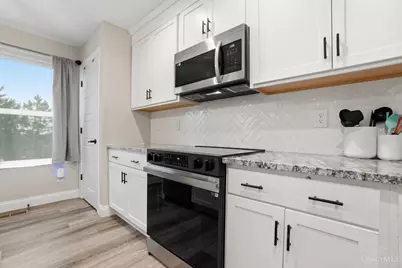 2203 Cobblestone Court, Miamisburg, OH 45342 - Photo 8