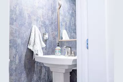 7889 Pinnacle Point Drive, West Chester, OH 45069 - Photo 16