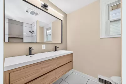 1989 Kinney Avenue, Cincinnati, OH 45207 - Photo 26