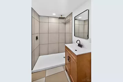 1989 Kinney Avenue, Cincinnati, OH 45207 - Photo 34