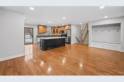 7026 West Chester Road, West Chester, OH 45069 - Photo 4