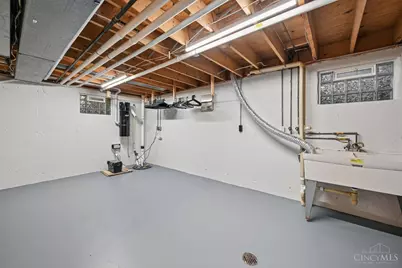 7026 West Chester Road, West Chester, OH 45069 - Photo 28