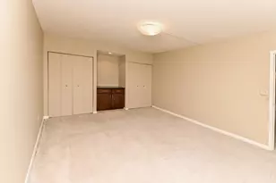 2444 Madison Rd, Cincinnati, OH 45208 - Photo 18