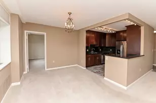 2444 Madison Rd, Cincinnati, OH 45208 - Photo 12