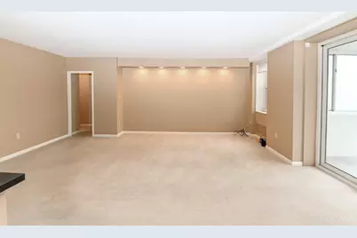 2444 Madison Road #1409, Cincinnati, OH 45208 - Photo 8