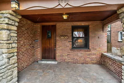 3830 Drakewood Drive, Cincinnati, OH 45209 - Photo 2