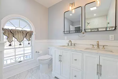 3525 Herschel View Place, Cincinnati, OH 45208 - Photo 24