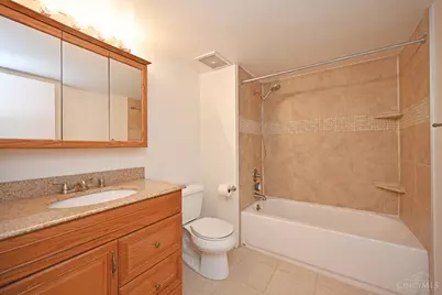 2352 Dana Avenue #2352, Cincinnati, OH 45208 - Photo 32