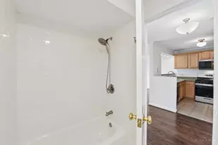 2200 Victory Pkwy, Cincinnati, OH 45206 - Photo 14