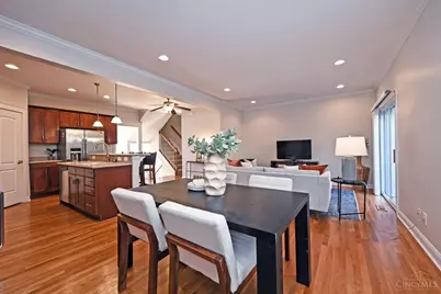 3220 Linwood Avenue, Cincinnati, OH 45226 - Photo 6