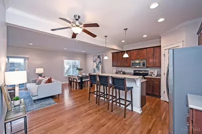 3220 Linwood Avenue, Cincinnati, OH 45226 - Photo 2