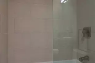 2200 Victory Pkwy, Cincinnati, OH 45206 - Photo 26