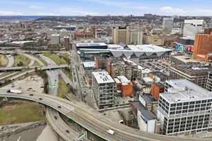 353 W 4th St, Cincinnati, OH 45202 - Photo 4