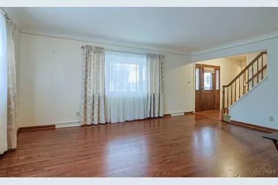 9606 Millbrook Drive, Springfield Township, OH 45231 - Photo 6