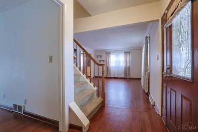 9606 Millbrook Drive, Springfield Township, OH 45231 - Photo 4