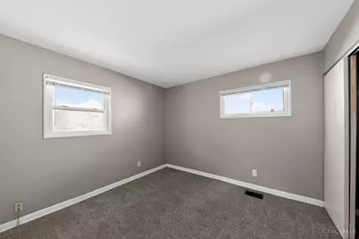 8771 Desoto Drive, Springfield Township, OH 45231 - Photo 18