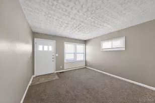 8771 Desoto Dr, Springfield Township, OH 45231 - Photo 6