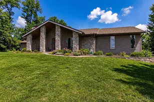 1634 Hine Rd, Ross Township, OH 45013 - Photo 4