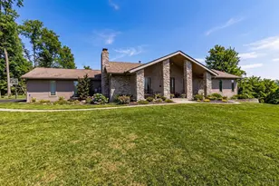 1634 Hine Rd, Ross Township, OH 45013 - Photo 4