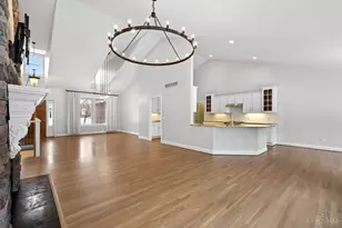 1646 Fairway Crest, Miami Township, OH 45140 - Photo 12