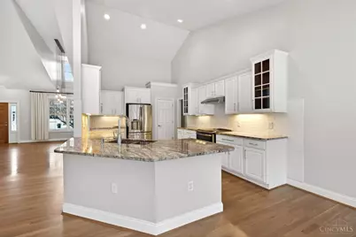 1646 Fairway Crest, Miami Township, OH 45140 - Photo 16