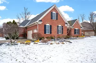 1646 Fairway Crest, Miami Township, OH 45140 - Photo 2