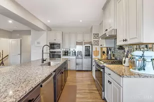 2776 Aristides Ct, Hamilton Township, OH 45152 - Photo 10