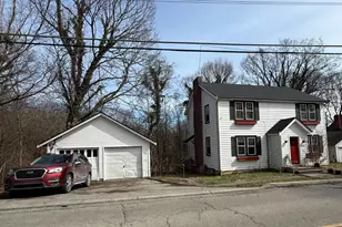 5220 Winton Ridge Ln, Cincinnati, OH 45232 - Photo 2