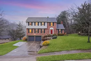 7822 Shadowhill Way, Montgomery, OH 45242 - Photo 2