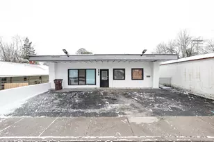 205 S Main St, Bethel, OH 45106 - Photo 1