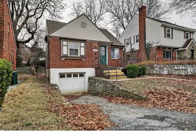 5104 Lillian Drive, Cincinnati, OH 45237 - Photo 1