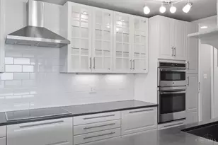 2401 Ingleside Ave, Cincinnati, OH 45206 - Photo 4