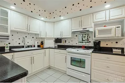 735 Chaucer, Tipp City, OH 45371 - Photo 14