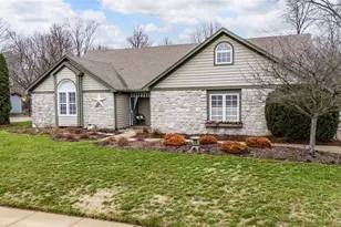 735 Chaucer Ln, Tipp City, OH 45371 - Photo 34