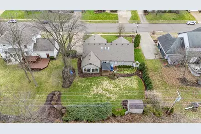 735 Chaucer, Tipp City, OH 45371 - Photo 44