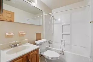 12128 Benadir Rd, Cincinnati, OH 45246 - Photo 26