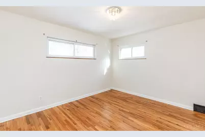 5584 Green Acres Court, Green Township, OH 45248 - Photo 16