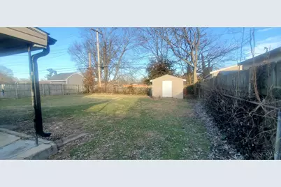 824 Carlisle Avenue, Hamilton, OH 45013 - Photo 2