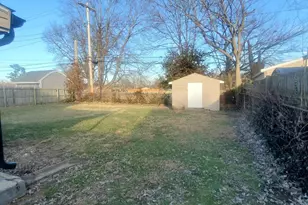 824 Carlisle Ave, Hamilton, OH 45013 - Photo 2